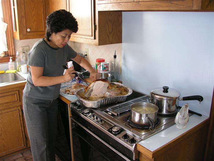 Angie put the finishing touches on a great Turkey Dinner