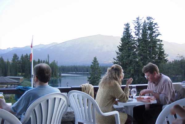 View eating on the veranda at Jasper Lodge