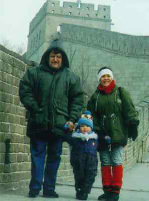 Ed, Eddie, and Nenette at the Great Wall