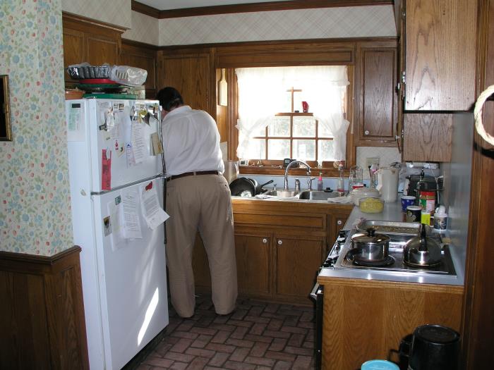 Joe is busy cooking up a storm for Thanksgiving lunch